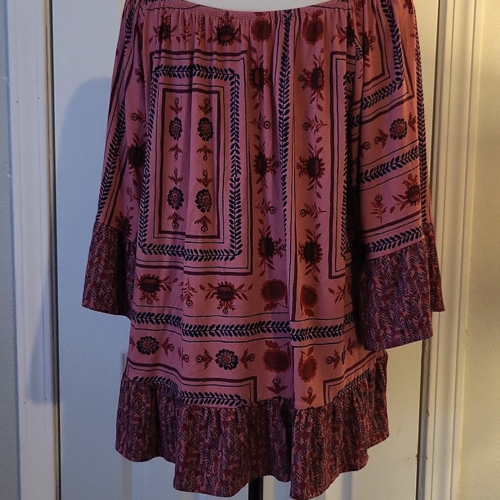 Style & Co Peasant Top - Picture 4 of 7